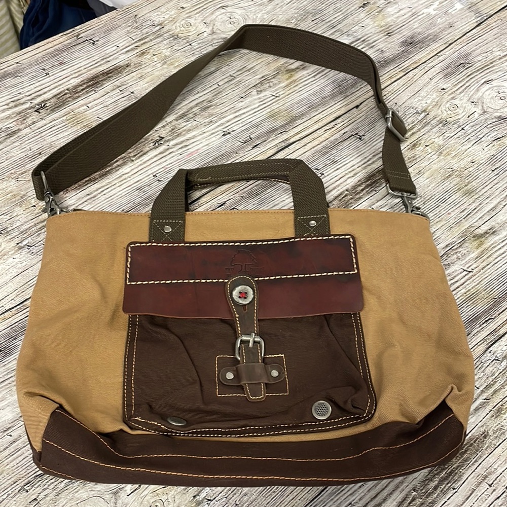 TSD Hidden Woods Canvas and Leather Brown Tote Bag new with out tags
